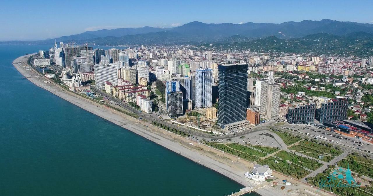 Your Beach Tower Batumi Exteriér fotografie